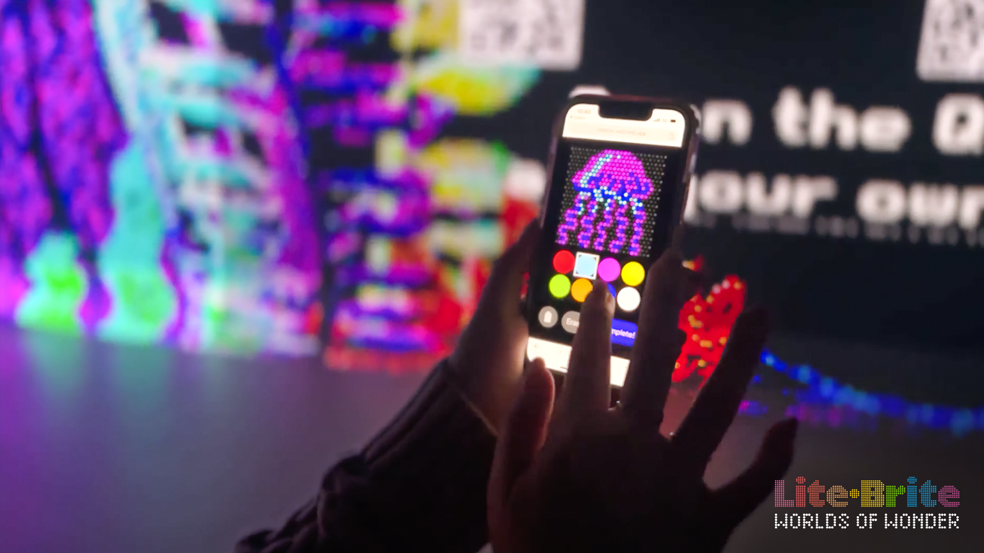 Press Stills__0006_Lite-Brite-WorldsOfWonder_Solid_Color